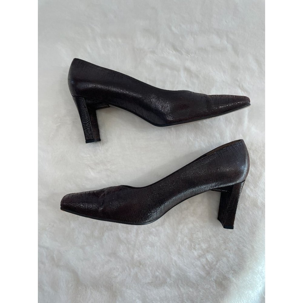 Stuart Weitzman Women's Brown Square Toe Embossed… - image 3